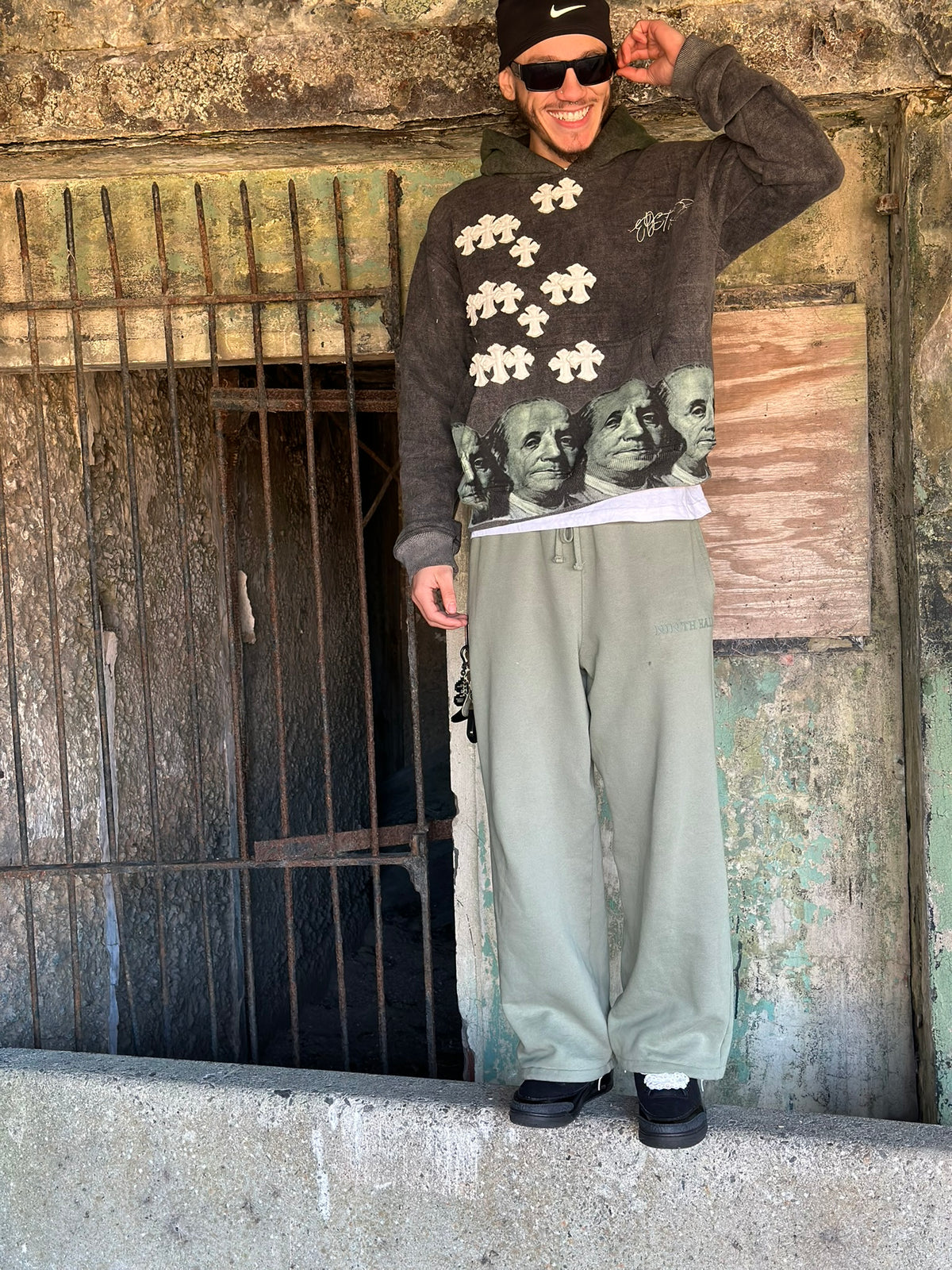 BAND MAN HOODIE